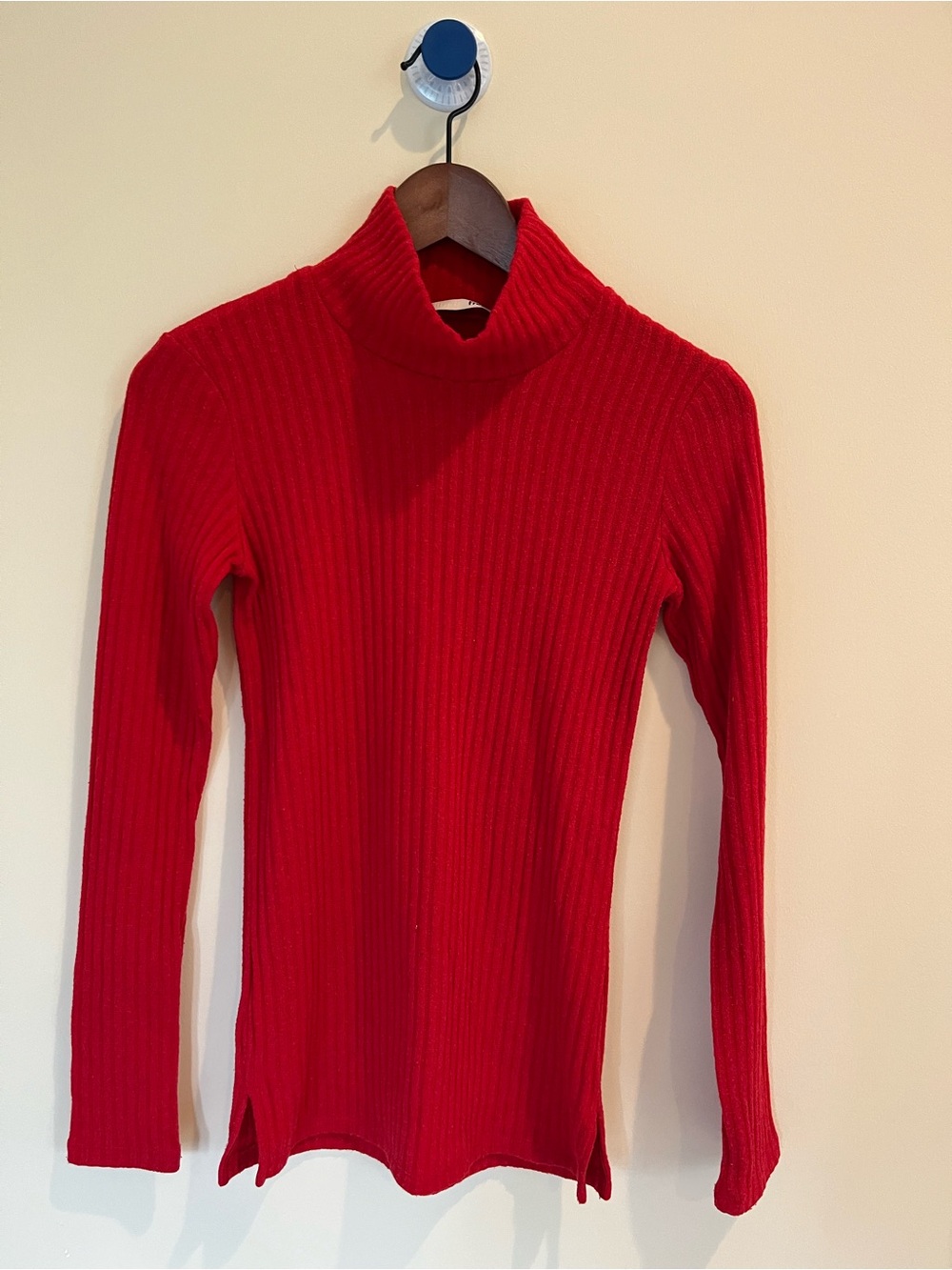 Wilfred Red Ribbed Turtleneck Sweater